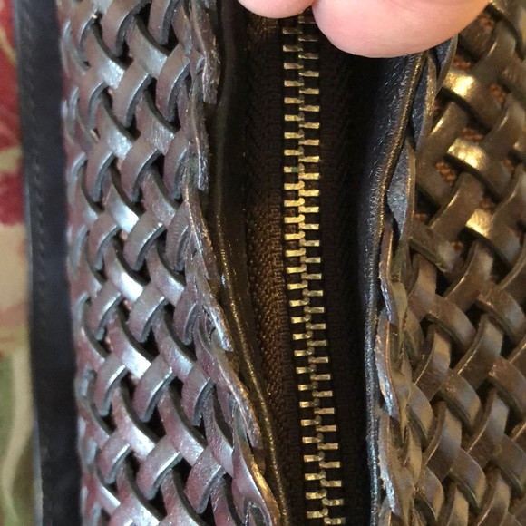 MAXX NEW YORK Classic Woven Brown Leather Shoulder Bag Hardware Stap $129 NEW - Picture 5 of 14